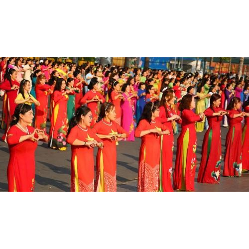 Hội Nữ Doanh Nhân Tỉnh Đồng Tháp Tổ Hưởng Ứng Đồng Diễn Múa Dân Vũ Chào Mừng Ngày Quốc Tế Phụ Nữ 8/3